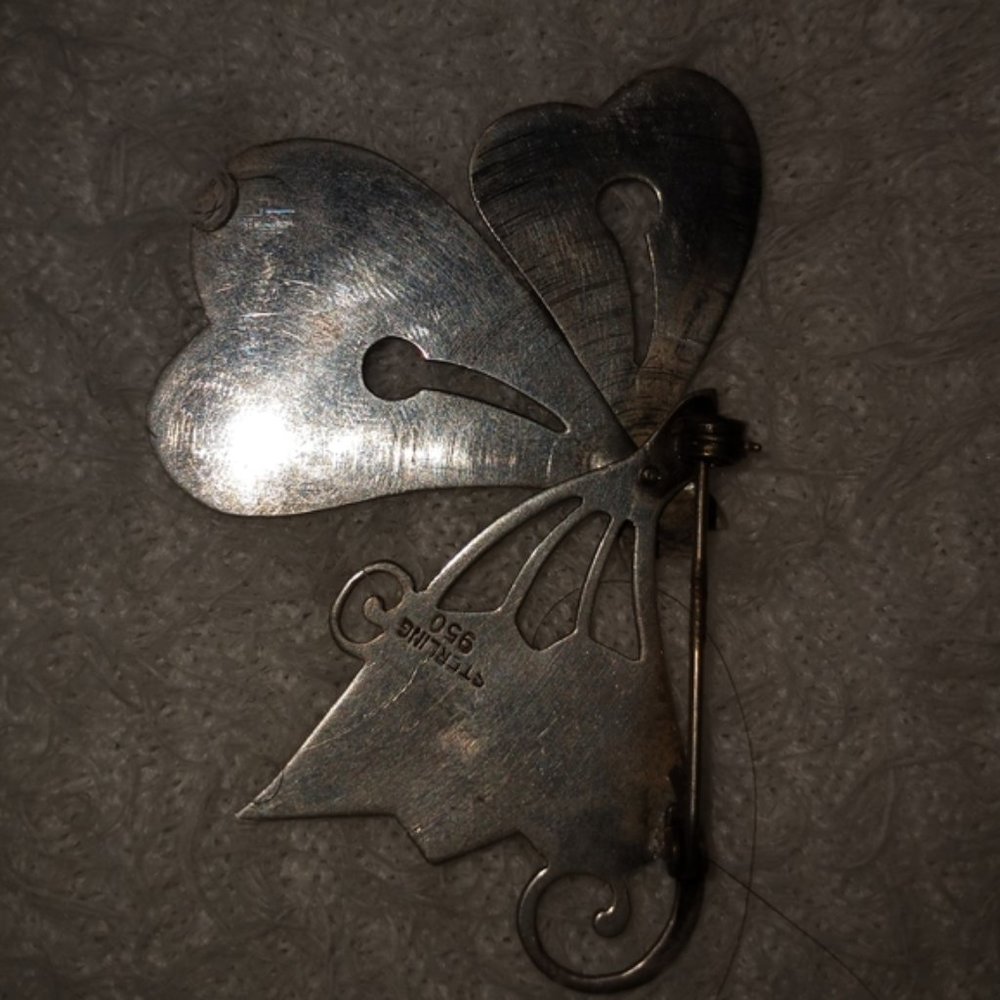 Vintage 950 silver butterfly pin - Picture 2 of 2
